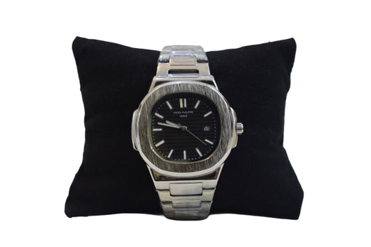 Patek Philippe Nautilus – Stainless Steel - Black dial