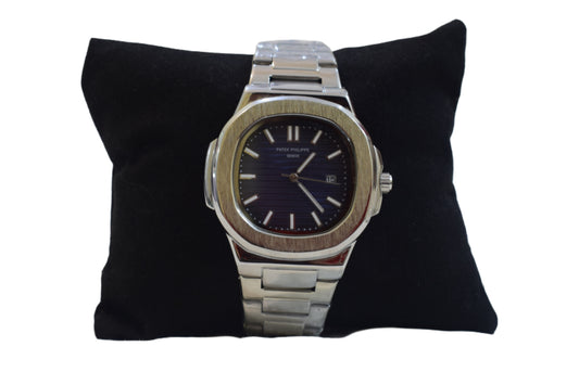 Patek Philippe Nautilus – Stainless Steel - Blue dial