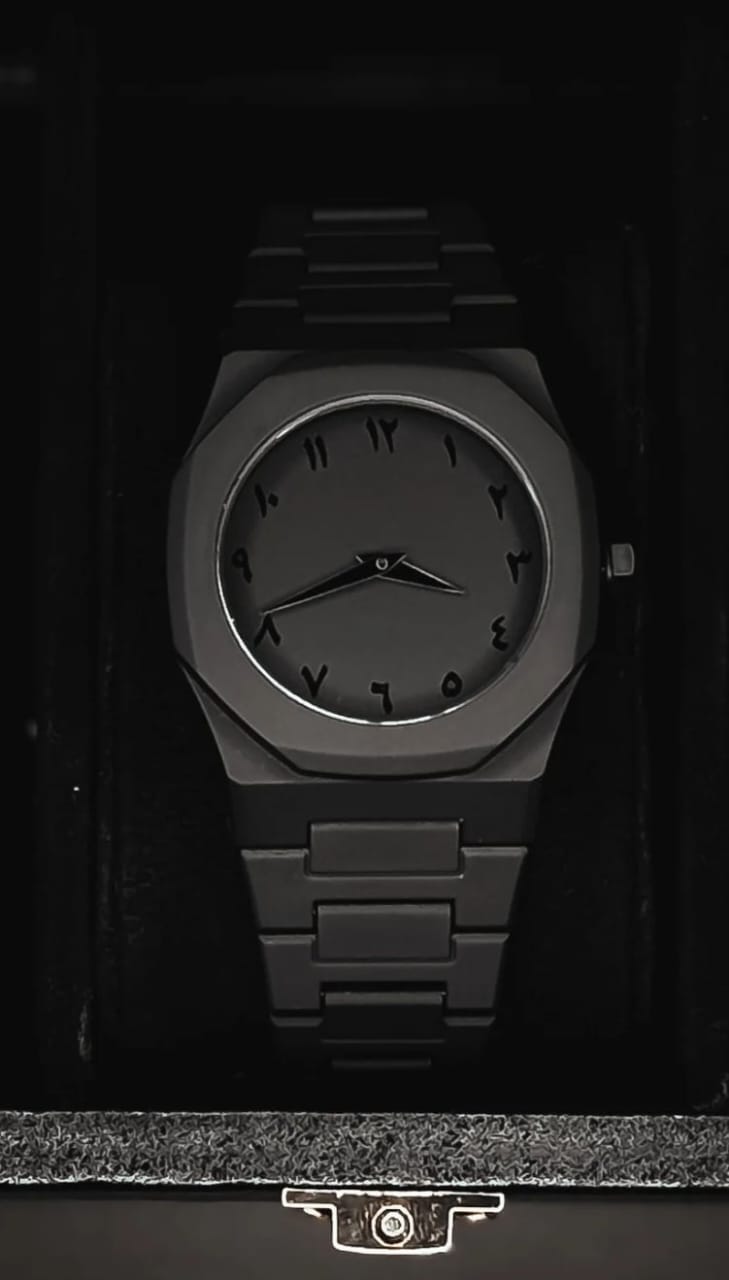 Aura Watch – Modern Elegance with Arabic Dial